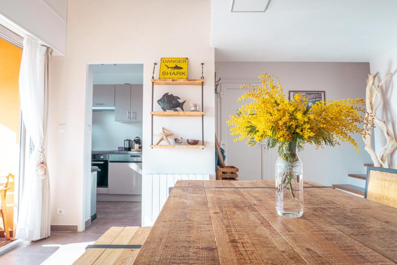 L'Odyssee Provencale, Un Duplex De Charme De 2 Chambres Au Pied Du Village Medieval De Bormes-Les-Mimosas, Offrant Des Prestations Haut De Gamme Et Une Superbe Vue Sur Le Massif Des Maures מראה חיצוני תמונה