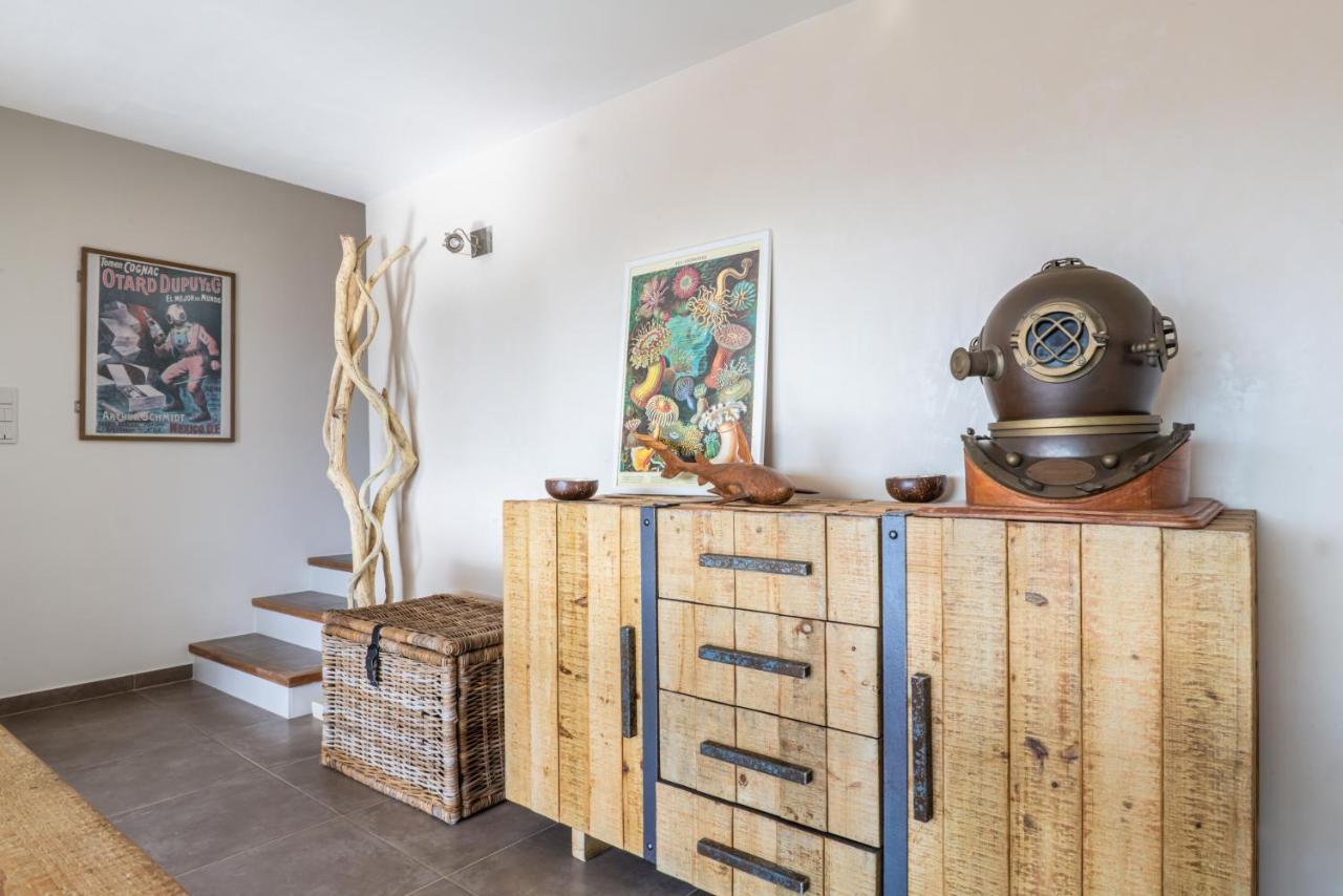 L'Odyssee Provencale, Un Duplex De Charme De 2 Chambres Au Pied Du Village Medieval De Bormes-Les-Mimosas, Offrant Des Prestations Haut De Gamme Et Une Superbe Vue Sur Le Massif Des Maures מראה חיצוני תמונה