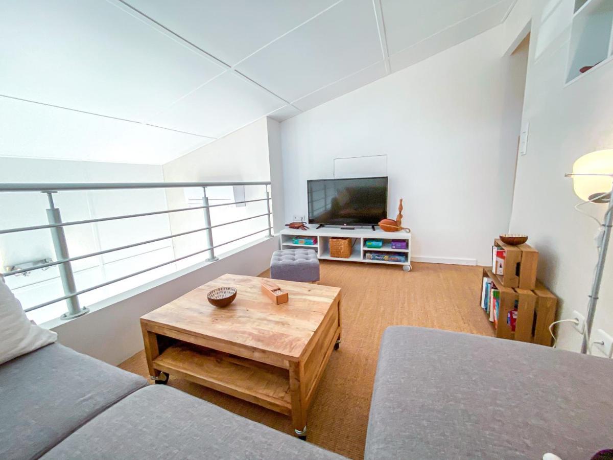 L'Odyssee Provencale, Un Duplex De Charme De 2 Chambres Au Pied Du Village Medieval De Bormes-Les-Mimosas, Offrant Des Prestations Haut De Gamme Et Une Superbe Vue Sur Le Massif Des Maures מראה חיצוני תמונה