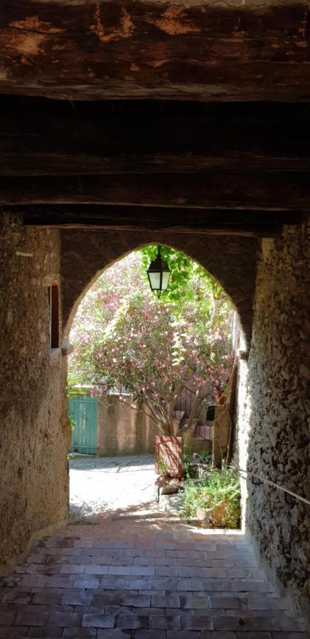L'Odyssee Provencale, Un Duplex De Charme De 2 Chambres Au Pied Du Village Medieval De Bormes-Les-Mimosas, Offrant Des Prestations Haut De Gamme Et Une Superbe Vue Sur Le Massif Des Maures מראה חיצוני תמונה