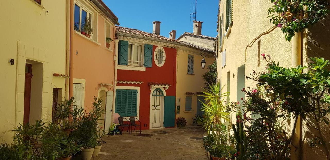 L'Odyssee Provencale, Un Duplex De Charme De 2 Chambres Au Pied Du Village Medieval De Bormes-Les-Mimosas, Offrant Des Prestations Haut De Gamme Et Une Superbe Vue Sur Le Massif Des Maures מראה חיצוני תמונה